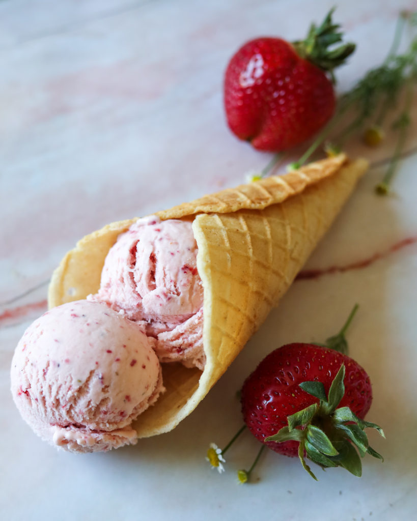 Easy Homemade Strawberry Buttermilk Ice Cream