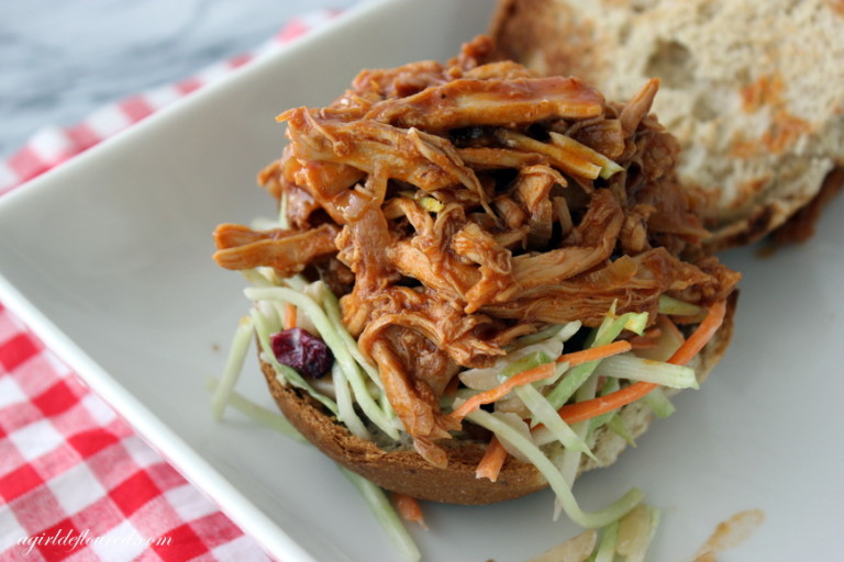Great Pulled Chicken Sandwich With BBQ Sauce