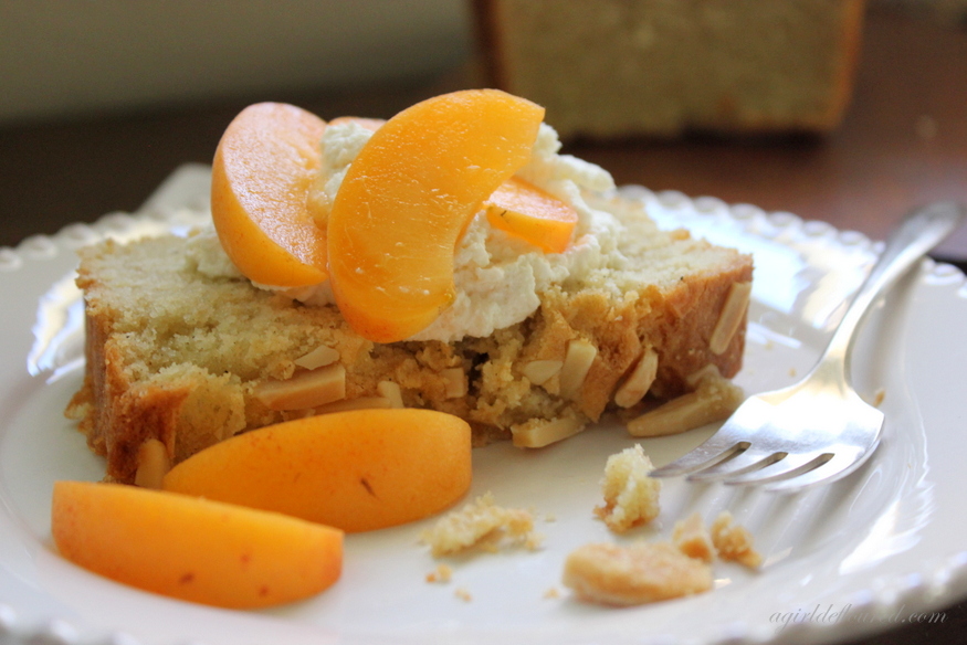 pound cake with apricot