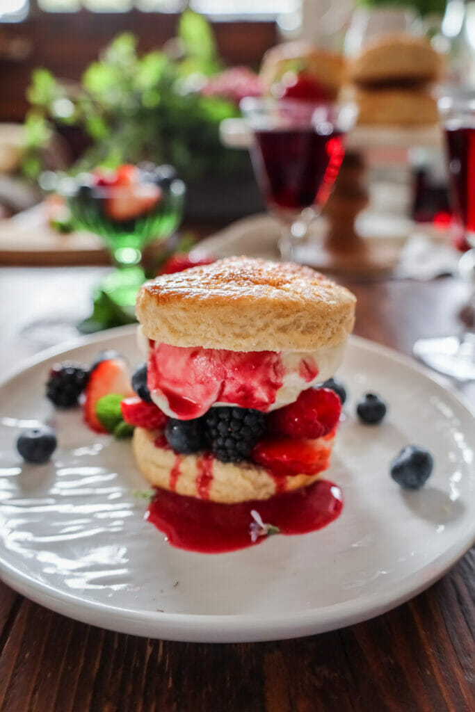 Berry shortcake with red wine syrup